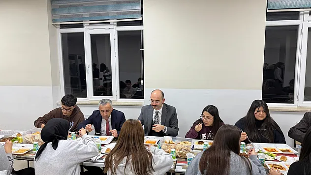 Doğanşehir'de Eğitim İçin Birlik Sofrası