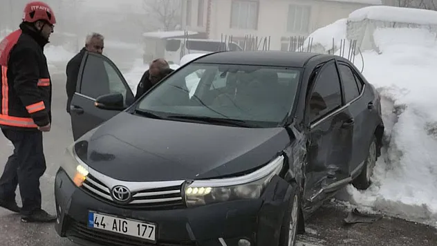 Doğanşehir'de Kazada Gövdeli Mahalle Muhtarı Yaralandı!