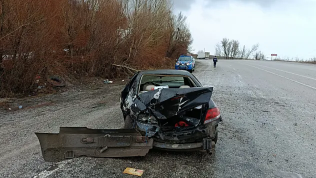 Doğanşehir Sürgü Mevkiinde Araç Yoldan Çıktı! Yaralılar Var