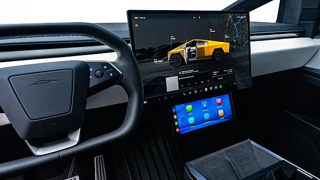 Dokunmatik Ekranlı Araçlarda Büyük Tehlike: Sürücü Dikkati Alkol Etkisi Kadar Bozuluyor