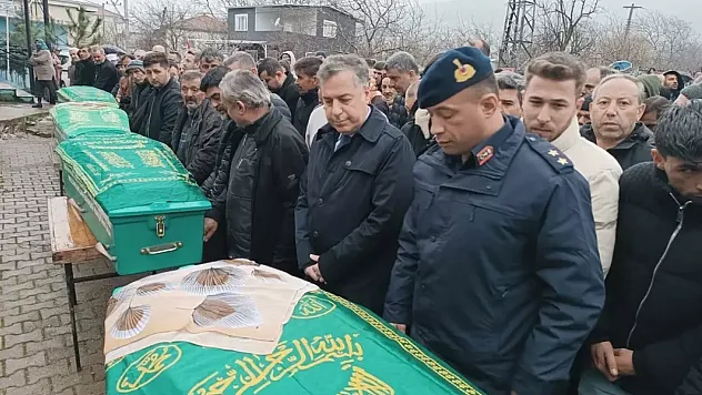 Düğün Takıları İçin Dehşet Saçtı! Aynı Aileden 4 Kişi Yan Yana Toprağa Verildi