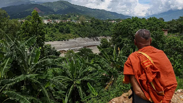 Dünyanın Zirvesinde Korkunç Felaket!  Binden Fazla Kişinin Can Verdiği Devasa Çöküşün Altından O Gerçek Çıktı