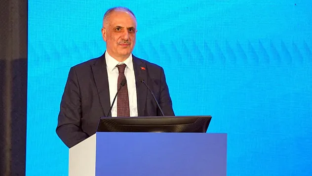 Ekonomi Yönetiminde Sürpriz Ayrılık! Üst Düzey İsim Dilekçesini Sundu