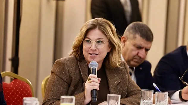 Ekranların Tanınan İsmi İpek Özbey Hakkındaki Ayrılık İddiaları Medya Dünyasını Hareketlendirdi