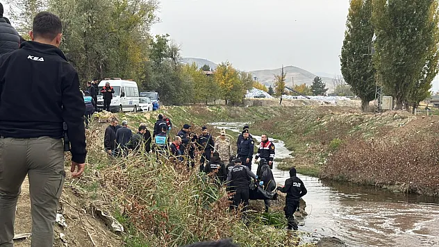 Elazığ'da Kayıp Otizmli Çocuk Uluova Çayı'nda Ölü Bulundu