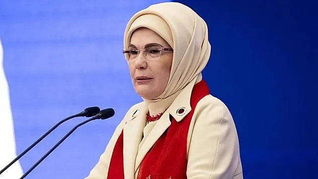 Emine Erdoğan'dan Dünya Kadın Çiftçiler Günü Mesajı: 'Anadolu'nun Bereketi Kadınların Emeğinde Saklı'