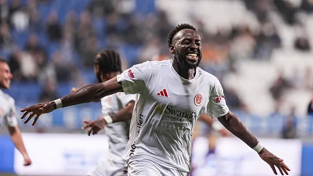 Erol Bulut İlk Galibiyetini Aldı: Eyüpspor 0 - 1 Antalyaspor