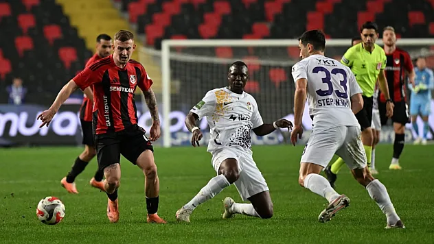 Eyüpspor Gaziantep'te Zorlu Mücadeleden Galip Ayrıldı: 2-1