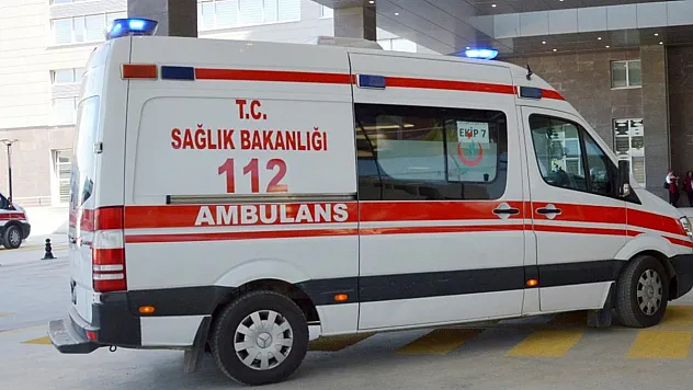 Fatih'teki Zehirlenme Vakası Büyüyor: Aynı Otelde 2 Kişi Daha Hastaneye Kaldırıldı