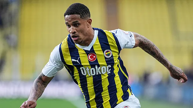 Fenerbahçe'de Jayden Oosterwolde İçin Beklenen Gelişme! Roma İle Anlaşma Sağlandı