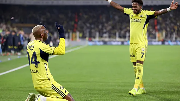 Fenerbahçe Konyaspor'u farklı mağlup etti: 4-0