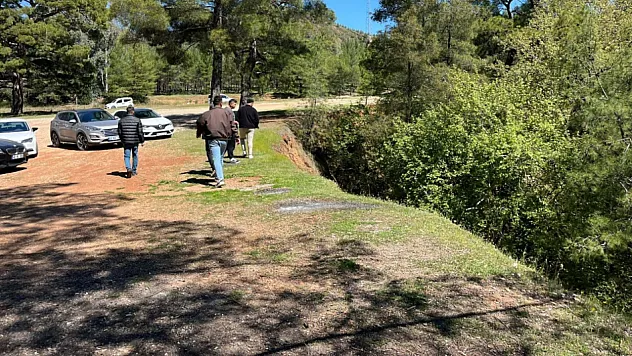 Fethiye'de Korkunç Ölüm: Piknikte Top Oynarken Uçurumdan Yuvarlandı