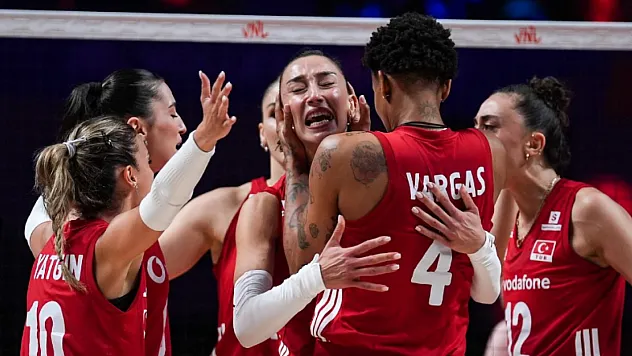 Filenin Sultanları Brezilya'yı Devirip Dünyanın Zirvesine Çıktı!