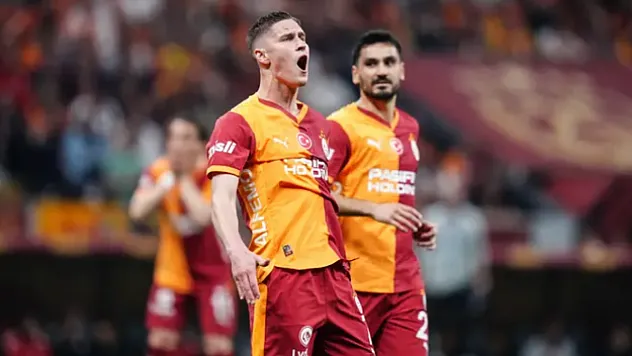 Galatasaray'da Ayrılık Sinyali! İki Yıldız İçin İngiltere'den Sürpriz Hamle