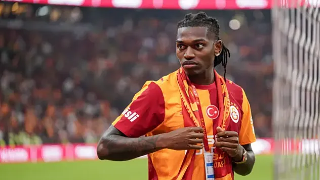 Galatasaray'da Rafael Leao Heyecanı! Yeni Transferden Şampiyonluk Mesajı