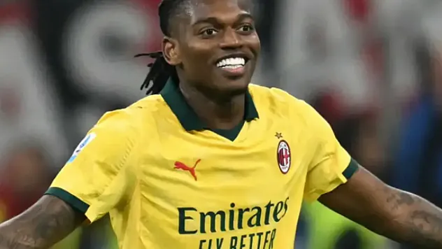 Galatasaray İle Fenerbahçe Bu Kez Rafael Leao İçin Karşı Karşıya!