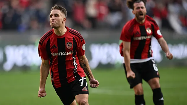 Gaziantep FK ile Çaykur Rizespor Puanları Paylaştı: 2-2