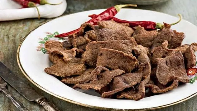 Gençlik İksiri Gibi! Kolajen ve B12 Deposu O Besin Sağlığa Neden Bu Kadar Faydalı?