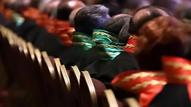 Hakim ve savcıların görevde yükselme kararları Resmi Gazete'de