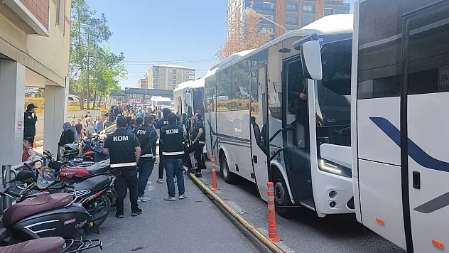 Halfeti'de Şok Gelişme!  Eski Belediye Başkanı Şeref Albayrak Adliyeye Sevk Edildi