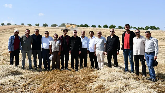 MAGİNDER'den Hasat Tarlasında Dikkat Çeken Mesaj!