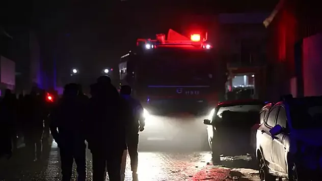 Hatay Antakya Sanayi Sitesinde Çıkan Yangın Kontrol Altına Alındı