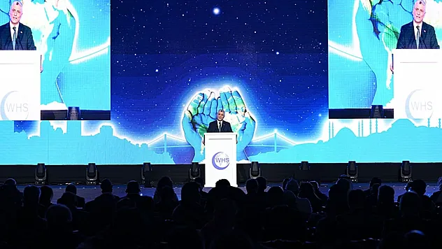 Helal Akreditasyon Kurumu 35 Ülkeden 219 Başvuru Aldı: Bakan Bolat, Helal Ekonomisinin Küresel Yükselişini Açıkladı