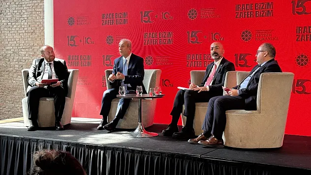 Hollanda'da Çok Konuşulacak 15 Temmuz Paneli