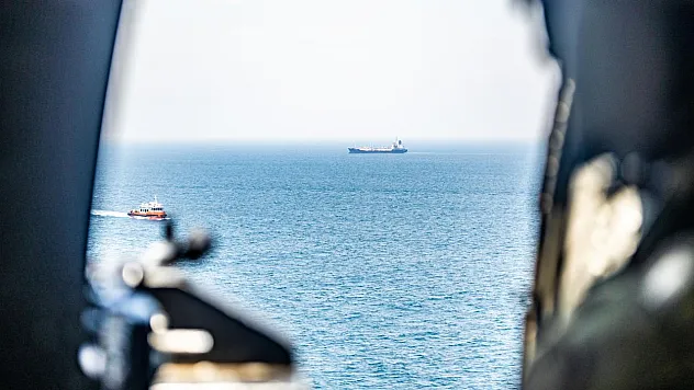 Hürmüz Boğazı'nda Kritik Eşik! İran Ve ABD Arasında Sürpriz Askeri Karar