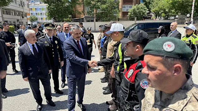 İçişleri Bakanı Çiftçi Konya'da Emniyet Ve Jandarma Personeliyle Bayramlaştı