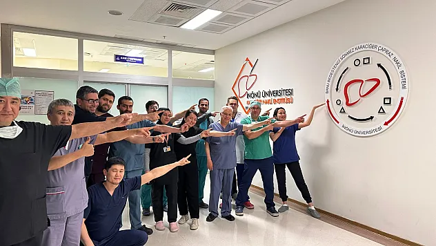 İnönü Üniversitesi'nden 300'üncü Çapraz Karaciğer Nakli Başarısı