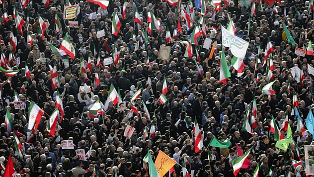 İran'da Bilanço Ağırlaşıyor! Binlerce Ölü ve On Binlerce Gözaltı