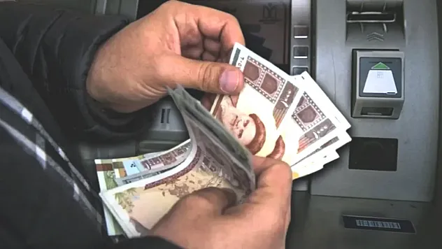 İran'dan Tarihi Ekonomik Adım: Para Biriminden Dört Sıfır Atılıyor