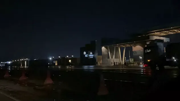 İsfahan'da Füze Saldırısı: 15 Ölü