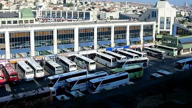 İstanbul-Ankara Arası Ekspres Otobüs Seferi Tartışması