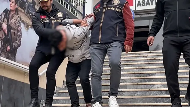 İstanbul'da Dehşet Anları: Faslı Çifti Kaçırıp Fidye İsteyen Zanlı Tutuklandı