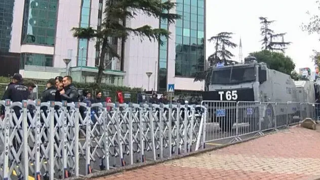 İstanbul'da İsrail Başkonsolosluğu Önünde Çatışma!
