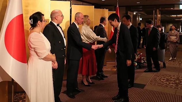 Japonya'da Cumhuriyet Coşkusu: Tokyo'da 29 Ekim Resepsiyonu Görkemli Kutlamaya Sahne Oldu