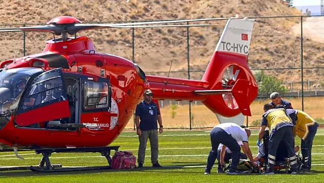 Kalp Krizi Geçiren Yaşlı Hastaya Hava Ambulansı Müdahalesi