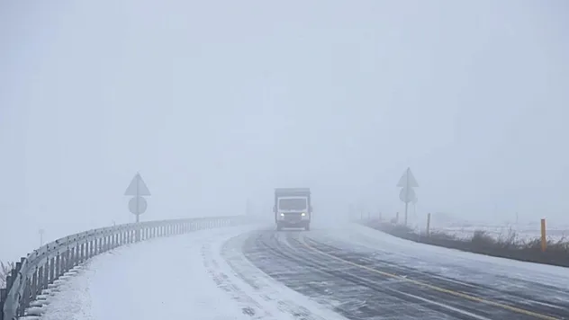 Kar ve Tipi Malatya'da Ulaşımı Durdurdu!