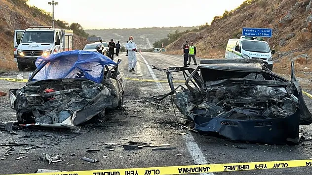 Karabük'te Feci Kaza: Üniversite Kaydı Dönüşü Alevler Arasında Can Verdiler