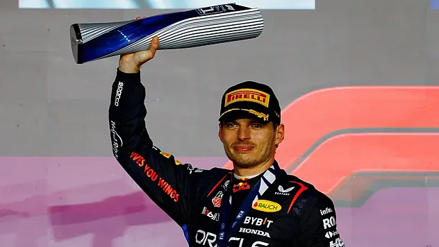 Katar'da Zafer Verstappen'in! Şampiyonluk Son Yarışa Taşındı