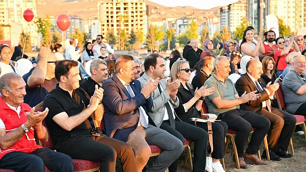 Koruyucu Aileler Malatya'da Aynı Çatıda Buluştu!