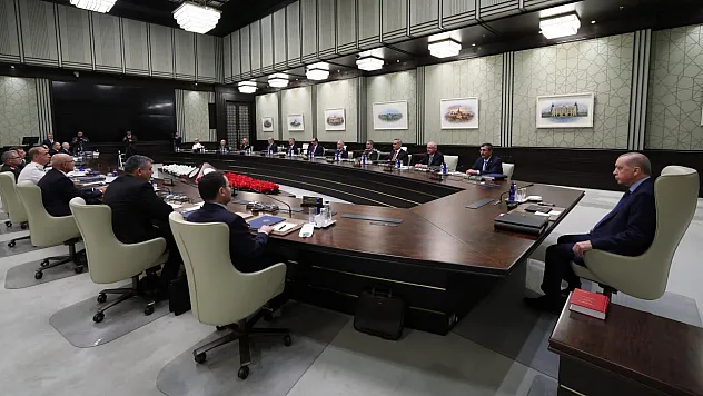 Külliye'de Kritik Zirve Başladı! MGK Masasında Çok Sıcak Maddeler Var
