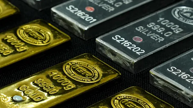 Küresel Emtia Piyasasında Savaş Depremi: Enerjide Sert Yükseliş, Değerli Metallerde Kayıp