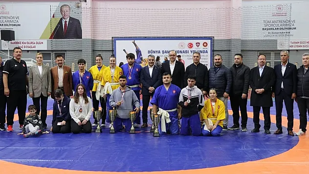 Kuşak Güreşi Türkiye Şampiyonası Yozgat'ta Tamamlandı: 21 Sporcu Dünya Şampiyonası Biletini Aldı