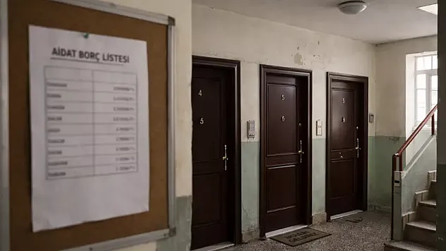 KVKK'dan Kritik Karar: Site Yönetimleri Artık Borç Listesi Asamayacak