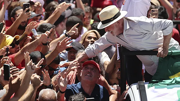 Lula da Silva'dan Seçim Öncesi Başkentte Miting