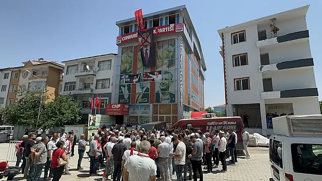 Malatya CHP'de Sular Durulmuyor!