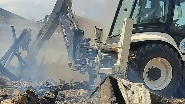 Malatya'da ahır yangını: 10 küçükbaş hayvan telef oldu